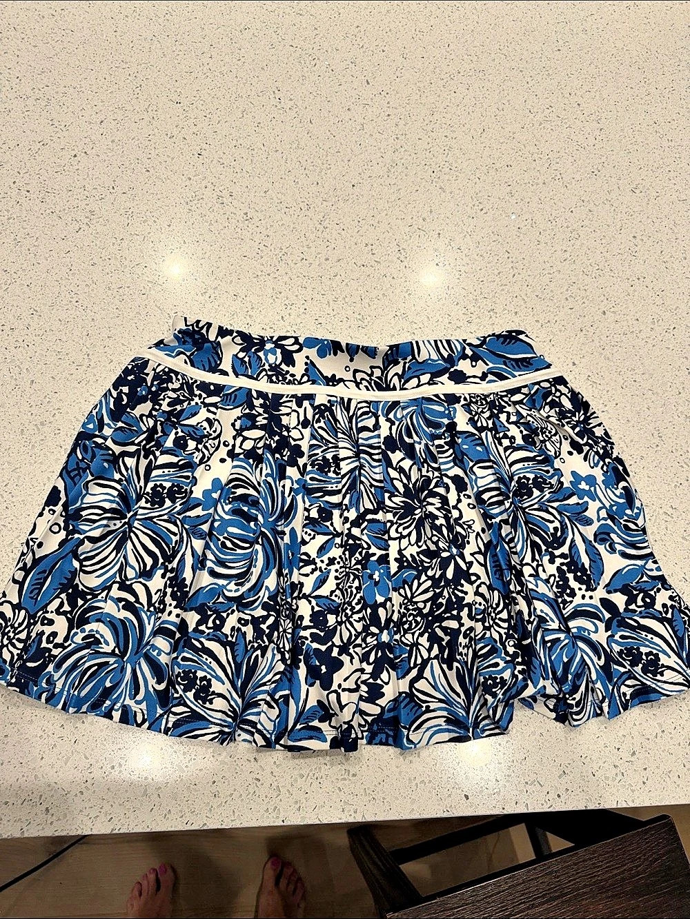 LILLY PULITZER LUXLETIC Floral Skort in Blue & White Size SMALL NWT